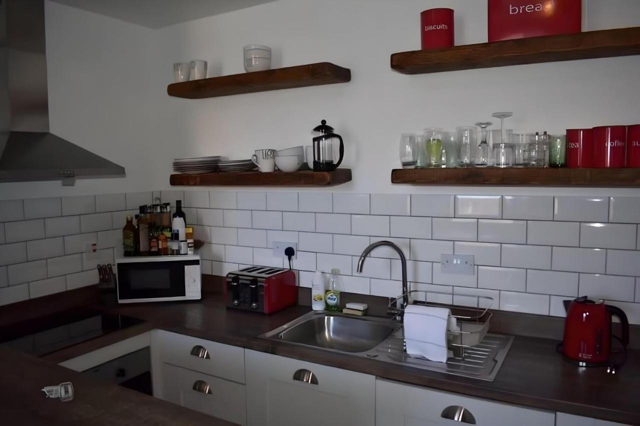 Edina Place -Lovely Central One Bedroom Apartment Edinburg Exteriör bild
